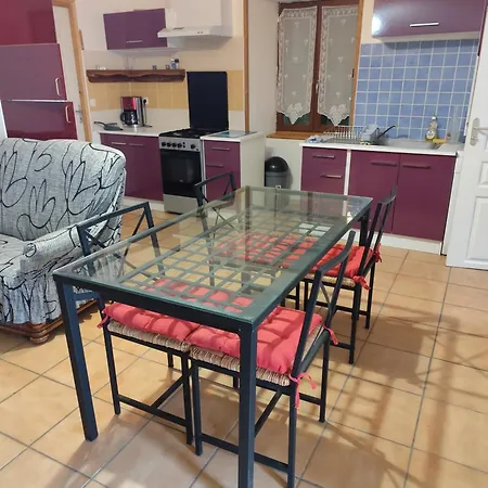 דירה F1 Plain-pied Montjaux